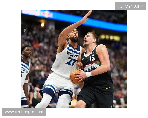 小丑皇登顶全美热搜引爆关注