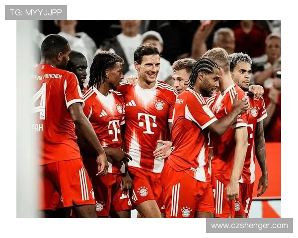 斯内德点评拜仁点球：迪亚斯犯规先踢腿